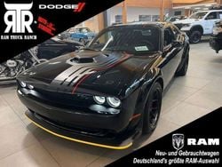 Pitch black Gebraucht 2023 Dodge Challenger Coupé | 85.900 €