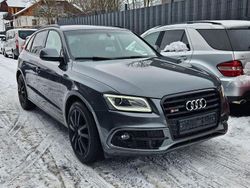 Grau Gebraucht 2016 Audi SQ5 Competition SUV | 19.950 € (Guter Preis)