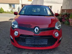 Rot Gebraucht 2014 Renault Twingo Expression Kleinwagen | 2.780 € (Teuer)