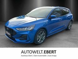 Dynamicblau Gebraucht 2024 Ford Focus ST-Line X Kleinwagen | 28.440 € (Teuer)