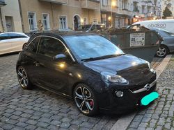 Schwarz Gebraucht 2015 Opel Adam OPC Kleinwagen | 9.300 € (Guter Preis)