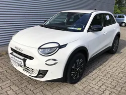 Weiß Neu 2025 Fiat 600 Limousine | 23.689 € (Fairer Preis)