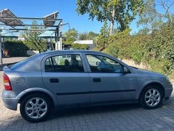Silber Gebraucht 2001 Opel Astra Limousine | 1.600 € (Guter Preis)