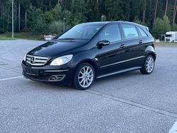 Schwarz Gebraucht 2006 Mercedes B200 Avantgarde Van / Kleinbus | 3.500 € (Etwas zu teuer)