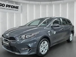 Silber Neu 2025 Kia Ceed Sportswagon Vision Kombi | 21.990 € (Fairer Preis)