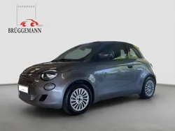 Mineral grau Gebraucht 2022 Fiat 500e Action Kleinwagen | 15.490 € (Fairer Preis)