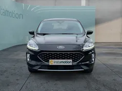 Schwarz Gebraucht 2024 Ford Kuga Cool & Connect SUV | 25.600 € (Guter Preis)