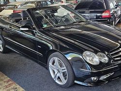 Schwarz Gebraucht 2009 Mercedes CLK350 Edition Cabrio | 20.000 €