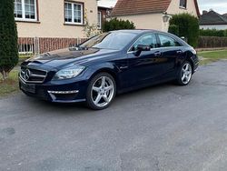Blau Gebraucht 2013 Mercedes CLS63 AMG AMG Limousine | 18.500 €