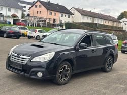 Schwarz Gebraucht 2014 Subaru Outback SUV | 2.950 €
