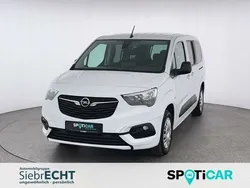 Andere farbe Gebraucht 2022 Opel Combo Elegance Van / Kleinbus | 20.970 € (Etwas zu teuer)