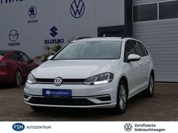 Weiß Gebraucht 2020 VW Golf VII Comfortline Kombi | 20.980 € (Fairer Preis)