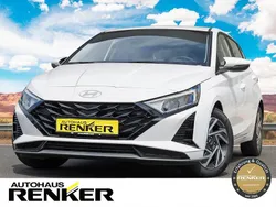Weiß Gebraucht 2025 Hyundai i20 Trend Kleinwagen | 23.490 € (Teuer)