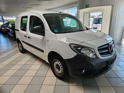 Weiß Gebraucht 2020 Mercedes Citan 108 Van / Kleinbus | 9.900 € (Fairer Preis)