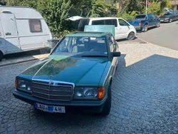 Grün Gebraucht 1987 Mercedes 190 Limousine | 12.500 €