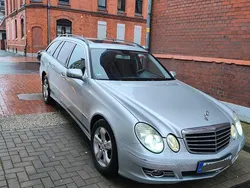 Silber Gebraucht 2008 Mercedes E200 Kombi | 3.800 € (Fairer Preis)