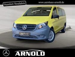 Gelb (schwefelgelb) Neu 2025 Mercedes Vito Van / Kleinbus | 42.900 € (Guter Preis)