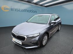 Grau Gebraucht 2025 Skoda Scala Kleinwagen | 21.499 € (Fairer Preis)