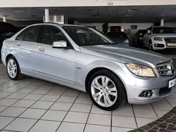 Silber Gebraucht 2011 Mercedes C200 Avantgarde Limousine | 9.799 € (Guter Preis)