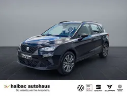 Midnight schwarz metallic Gebraucht 2024 Seat Arona Style SUV | 24.720 € (Etwas zu teuer)
