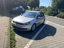 Silber Gebraucht 2009 VW Golf VI Highline Limousine | 3.700 € (Fairer Preis)