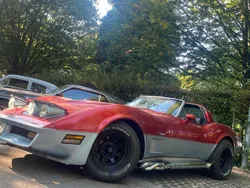 Rot Gebraucht 1982 Corvette C3 Cabrio | 14.900 €