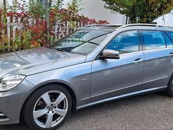 Grau Gebraucht 2011 Mercedes E300 Kombi | 13.000 € (Fairer Preis)