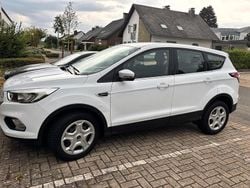 Weiß Gebraucht 2018 Ford Kuga SUV | 10.900 €