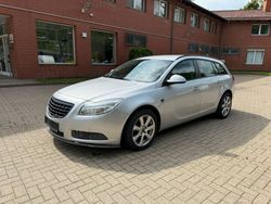 Silber Gebraucht 2011 Opel Insignia Selection Kombi | 1.200 € (Superpreis)