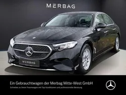 Unilack schwarz Gebraucht 2025 Mercedes E200 Avantgarde Limousine | 51.420 € (Fairer Preis)