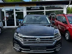 Schwarz Gebraucht 2019 VW Touareg Elegance SUV | 29.900 € (Teuer)