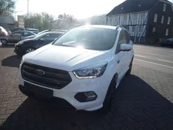 Frostweiß Gebraucht 2018 Ford Kuga ST-Line SUV | 13.999 € (Fairer Preis)