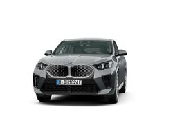 Gebraucht 2025 BMW iX2 Luxury Line SUV | 45.580 € (Guter Preis)