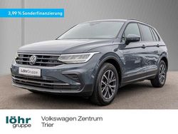 Delfingrau metallic Gebraucht 2022 VW Tiguan Life SUV | 27.980 € (Fairer Preis)