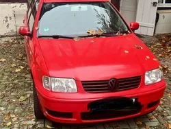 Rot Gebraucht 2001 VW Polo Edition Limousine | 1.300 € (Fairer Preis)