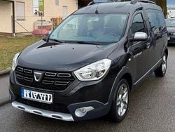 Schwarz Gebraucht 2020 Dacia Dokker Stepway Van / Kleinbus | 12.300 € (Fairer Preis)