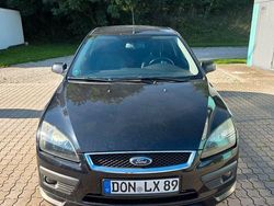 Schwarz Gebraucht 2005 Ford Focus Sport Coupé | 3.000 € (Fairer Preis)