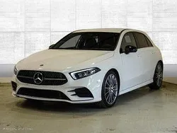 Weiß Gebraucht 2018 Mercedes A220 AMG line Limousine | 20.990 € (Fairer Preis)