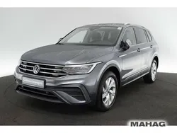 Grau Gebraucht 2024 VW Tiguan Life SUV | 38.682 € (Teuer)