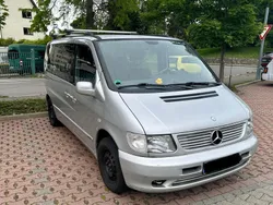 Silber Gebraucht 1999 Mercedes V200 Van / Kleinbus | 5.500 €