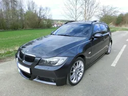 Grau Gebraucht 2006 BMW 330 M Sport Kombi | 6.900 € (Fairer Preis)
