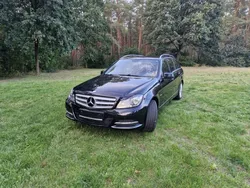 Schwarz Gebraucht 2012 Mercedes C180 Limousine | 10.499 € (Guter Preis)