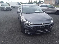 Grau Gebraucht 2020 Hyundai i20 Trend Kleinwagen | 10.390 € (Guter Preis)