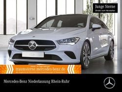 Weiß Gebraucht 2022 Mercedes CLA200 Progressive Limousine | 27.890 € (Guter Preis)