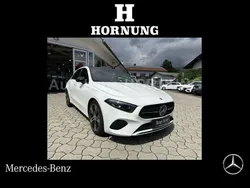 Unilack polarweiß Gebraucht 2024 Mercedes A200 Limousine | 41.900 €