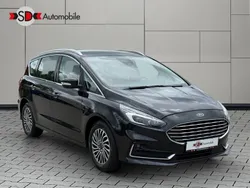 Schwarz Gebraucht 2021 Ford S-MAX Titanium X Van / Kleinbus | 17.350 € (Guter Preis)