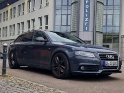 Grau Gebraucht 2011 Audi A4 S-Line Kombi | 6.300 € (Guter Preis)