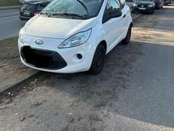 Weiß Gebraucht 2010 Ford Ka Kleinwagen | 2.500 € (Fairer Preis)