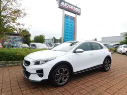 Carraraweiß Gebraucht 2022 Kia XCeed Comfort SUV | 24.980 €