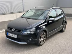 Schwarz Gebraucht 2011 VW Polo Cross Kleinwagen | 5.400 € (Guter Preis)